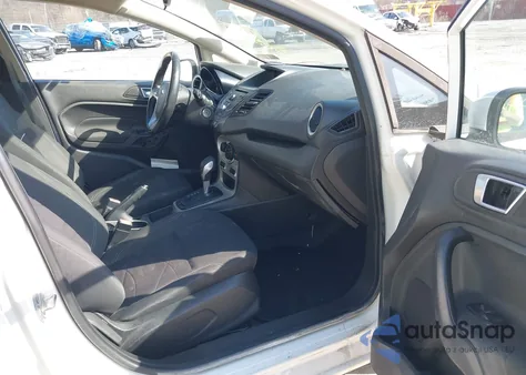 2014 Ford Fiesta Se z USA, uszkodzony, nr VIN 3FADP4BJ4EM148124